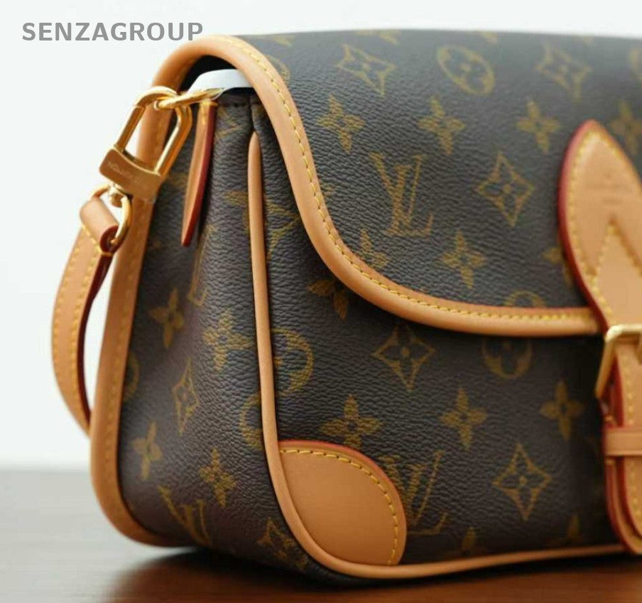 Louis Vuitton Diane Monogram Shoulder Bag Crossbody Brown Gold Women