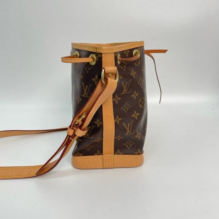 Louis Vuitton Noe BB Chip Bucket Bag For Women Pre-owned 98 New