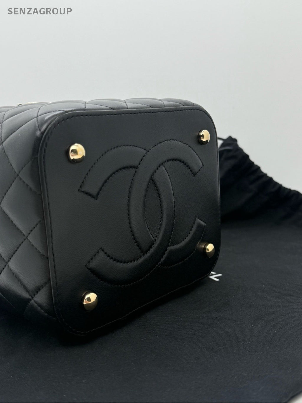 CHANEL Diamond Box Top Handle Lambskin Chain Shoulder Handbag Black Gold Women