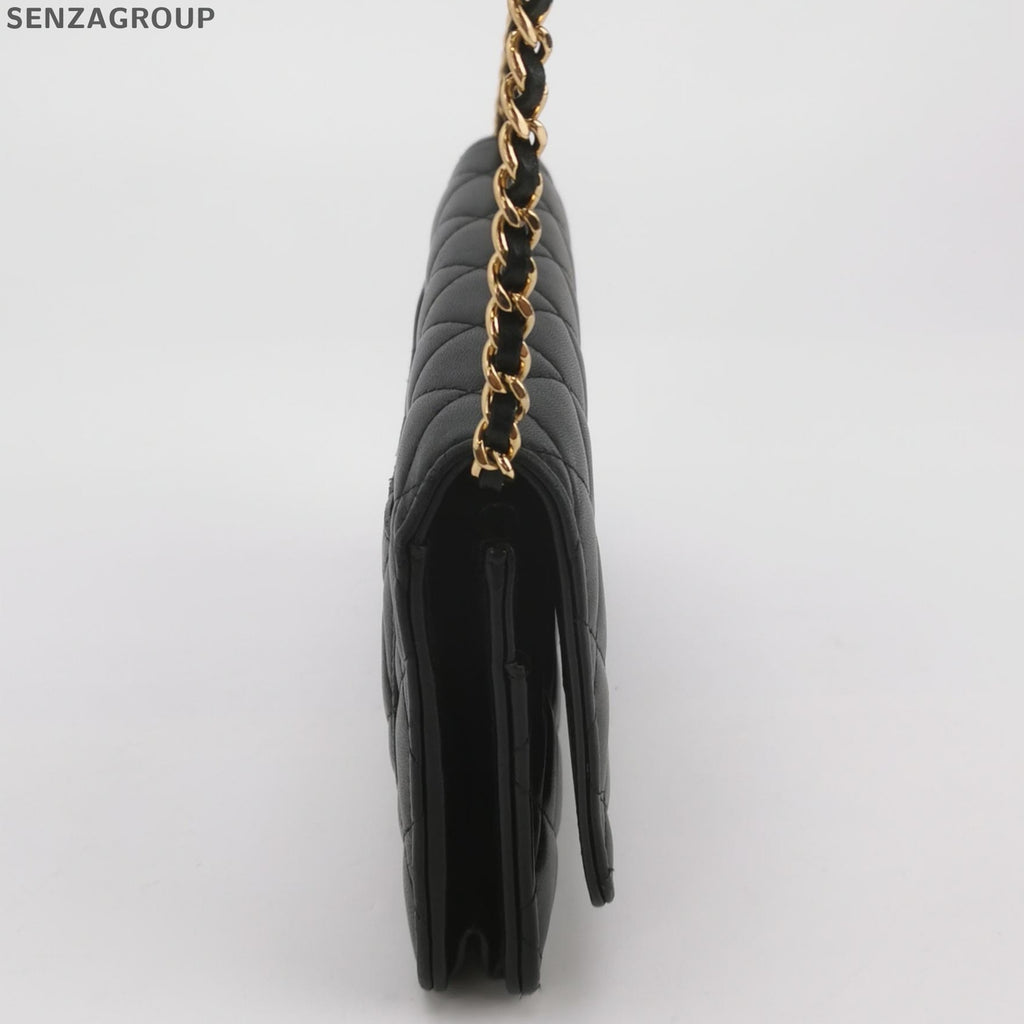 Chanel Black Gold Lambskin Quilted Chain Shoulder Crossbody Bag Classic