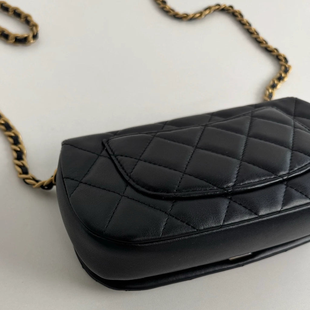 Chanel Diamond Chain Mini Shoulder Bag Black Gold Used Women Classic