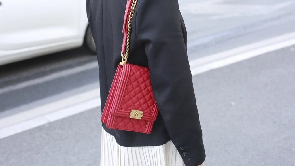 CHANEL 26 Vertical LeBoy Red Shoulder Bag For Women