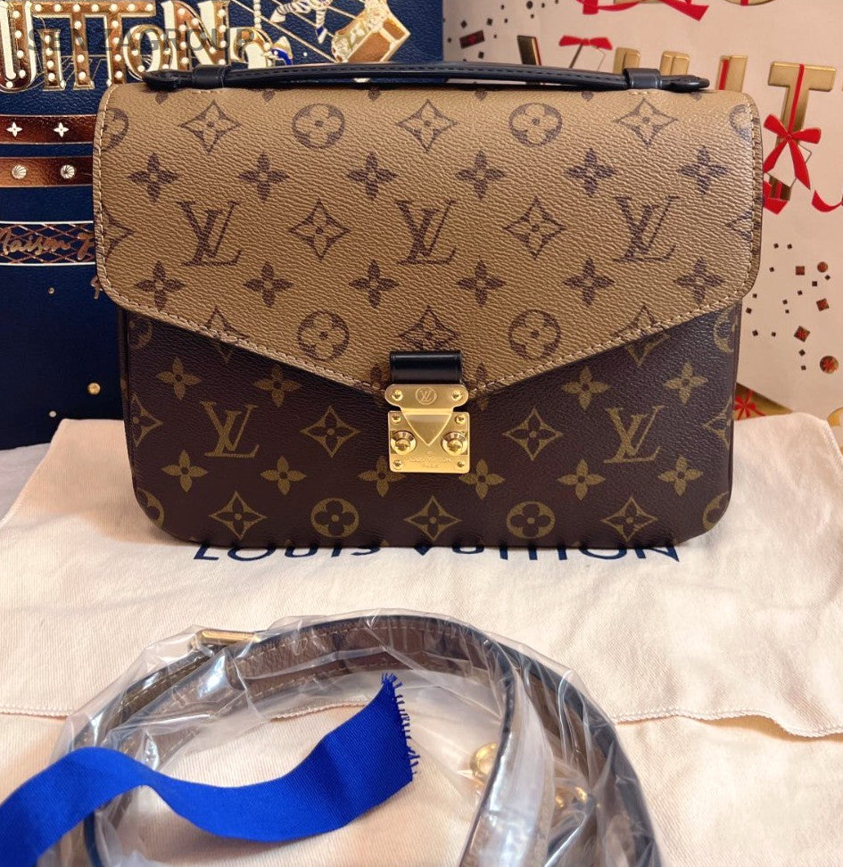 Louis Vuitton Pochette Métis Monogram 2way Shoulder bag Women M44876 Brand NEW