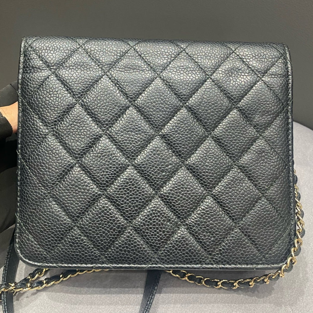 Chanel WOC Quilted Chain Shoulder Crossbody Bag Black Gold Classic