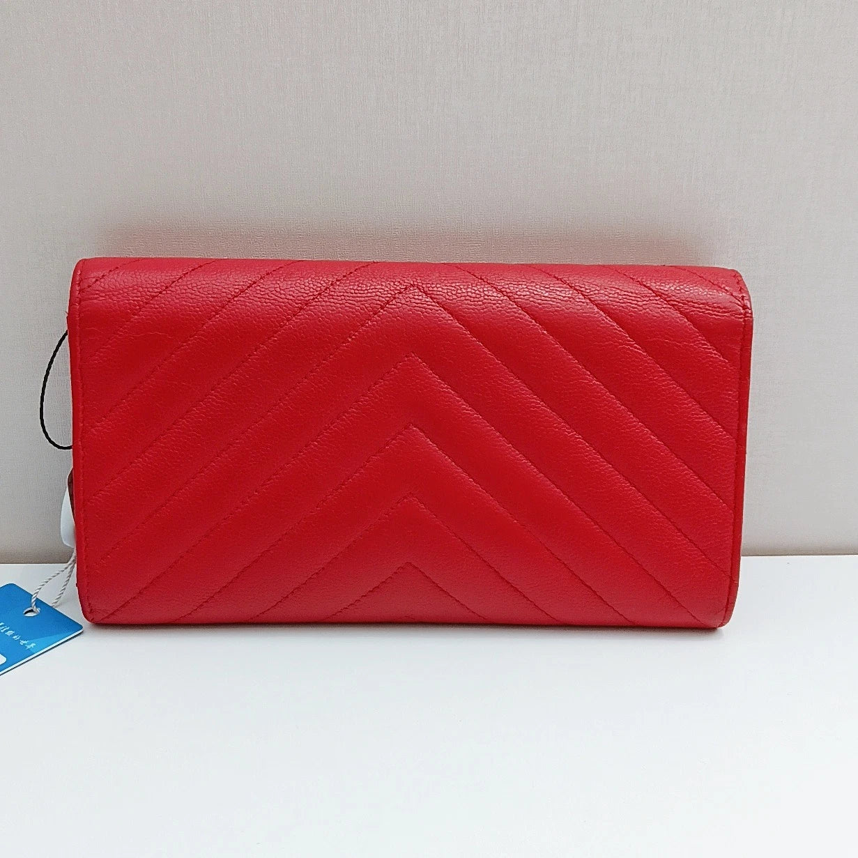 Chanel Classic Flap Chain Shoulder Crossbody Bag Red Gold Hardware Women