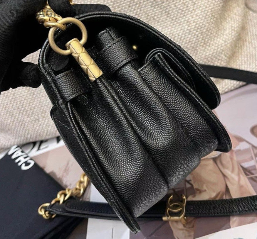 Chanel Diamond Chain Shoulder Bag Crossbody Black Gold Women Classic Fashion