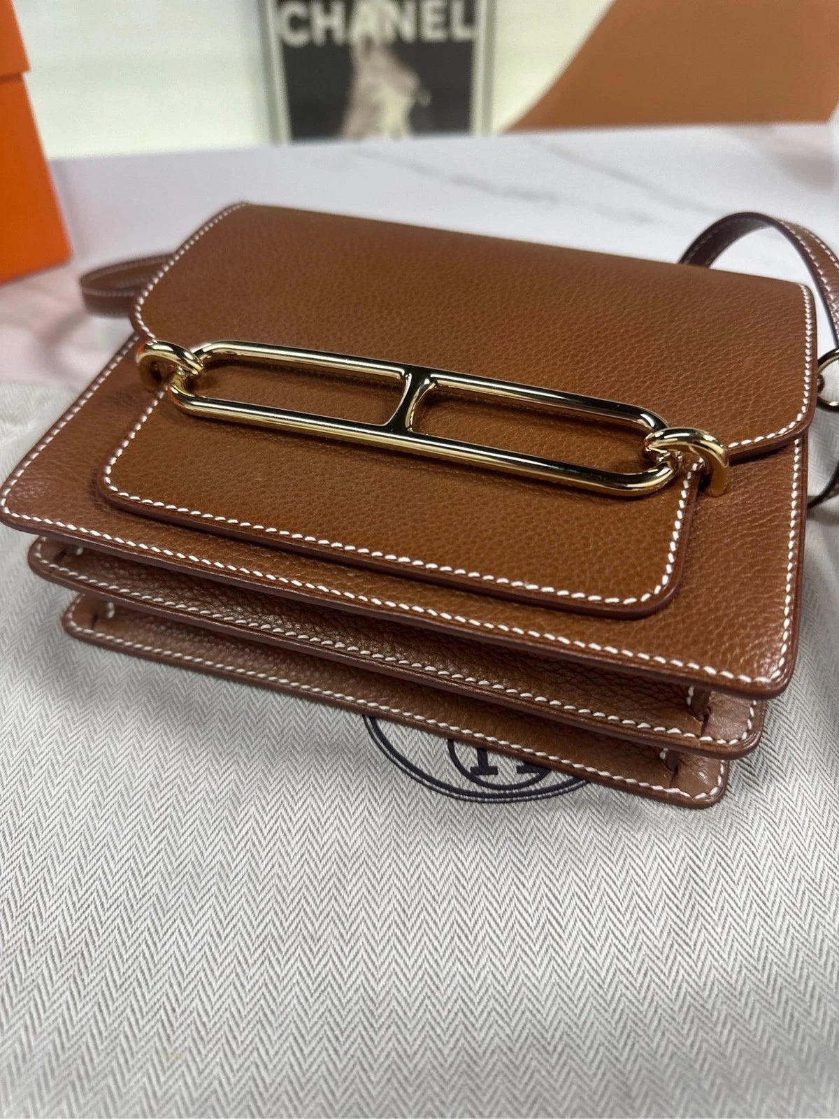 Hermes Saddle Brown Gold Shoulder Bag Excellent