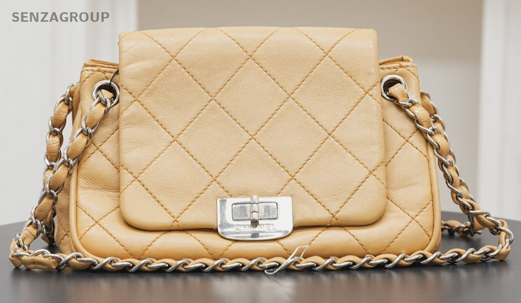 CHANEL 2.55 Diamond pattern Chain Shoulder bag Women