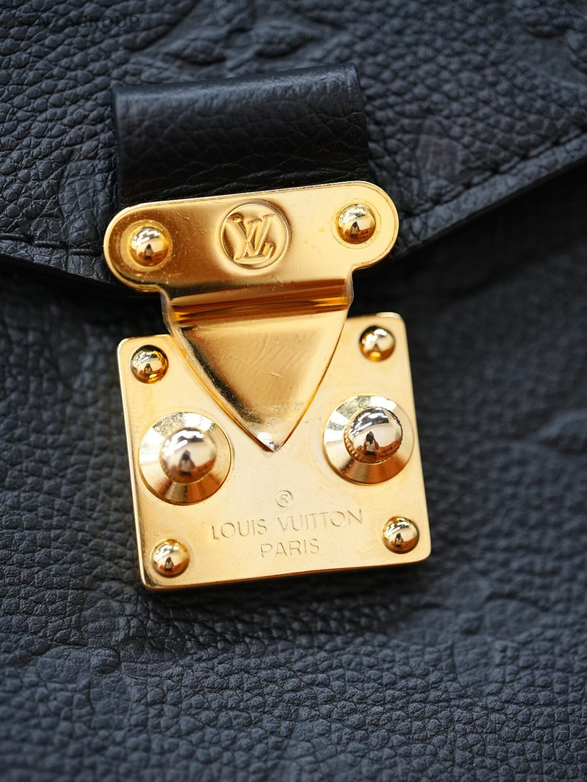 Louis Vuitton Monogram Empreinte Pochette Métis Shoulder bag Almost Brand NEW