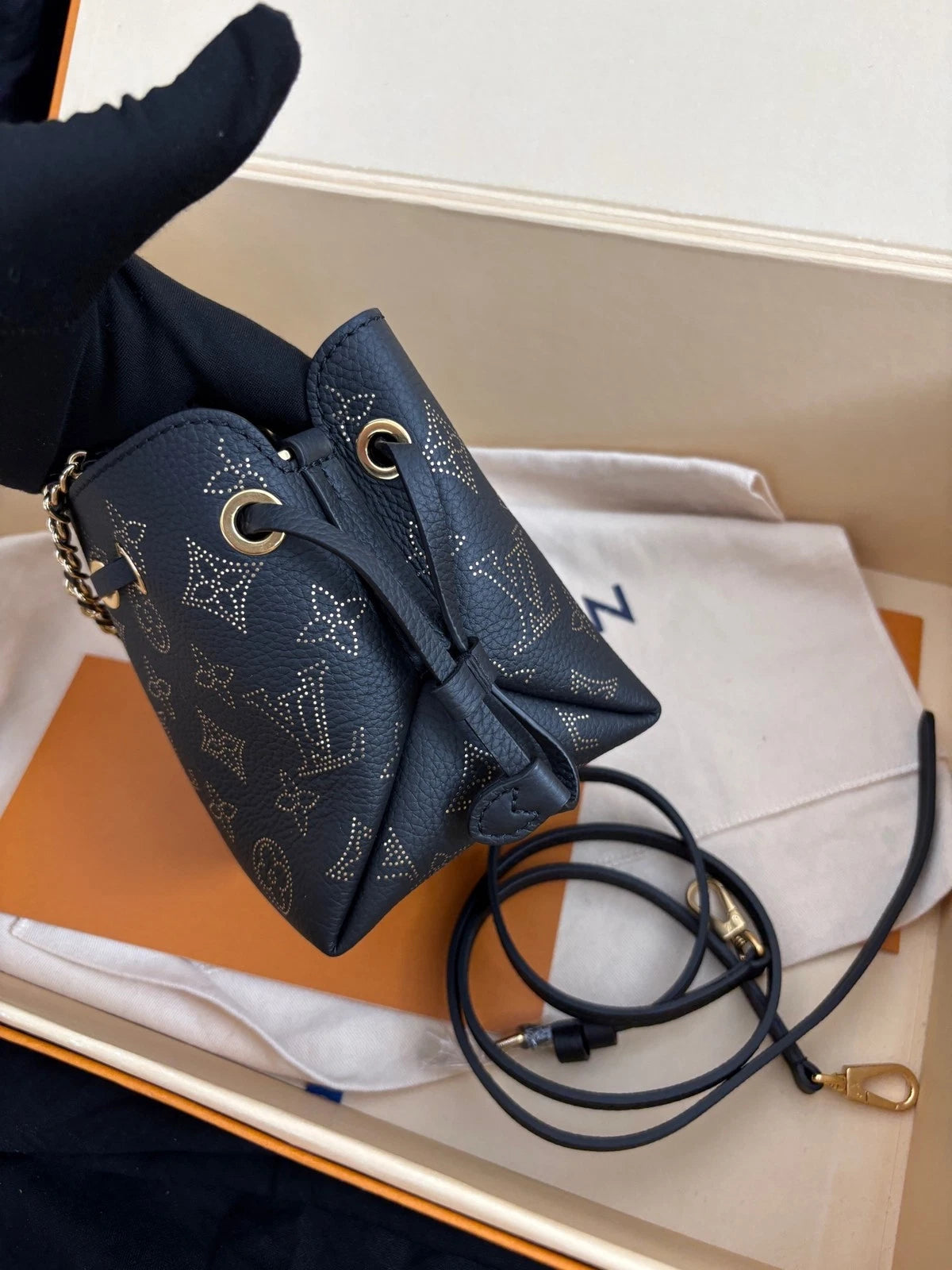 Louis Vuitton Black Gold Pico Bella Handbag Shoulder Crossbody For Women