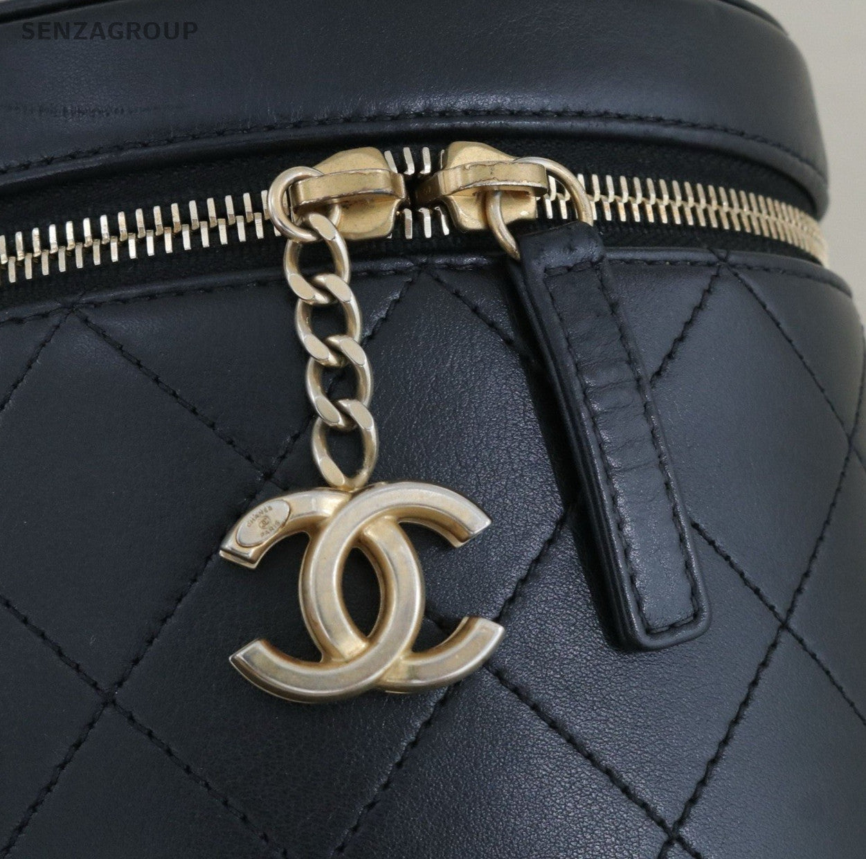Chanel CC Logo Bucket Chain Shoulder Bag Crossbody Black Gold Used Women Classic