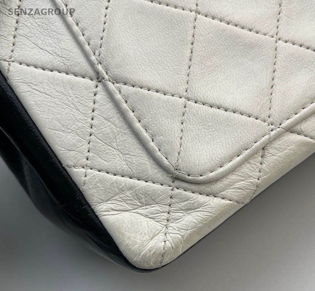 Chanel Classic Flap Vintage Chain Shoulder Bag White Gold Diamond Used Women
