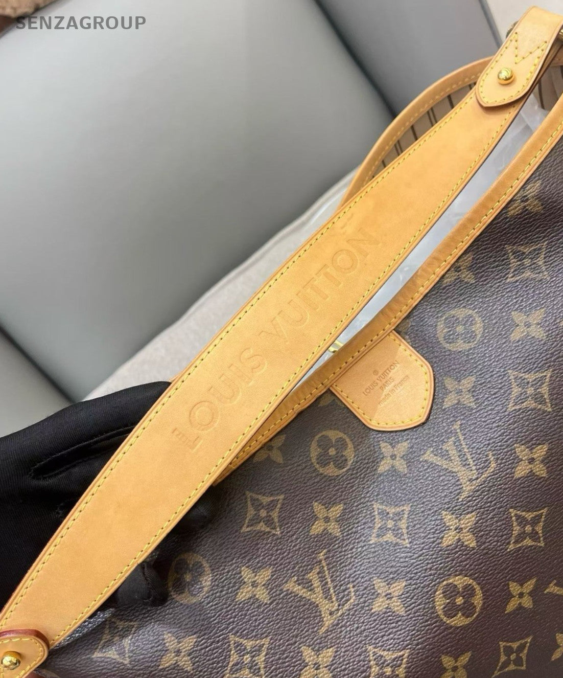 Louis Vuitton Delightful MM Monogram Shoulder Bag Brown Gold Women Classic