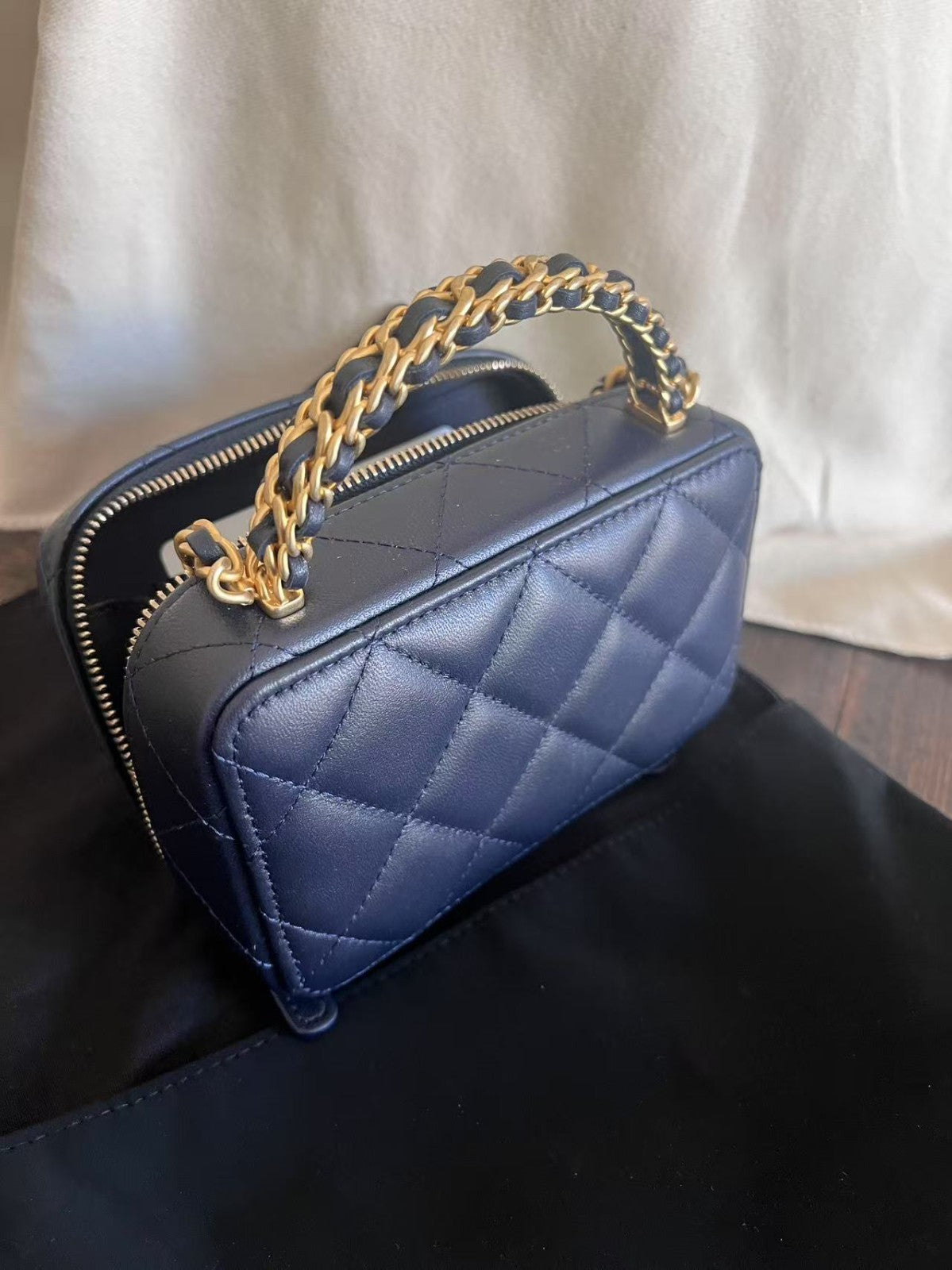 CHANEL 22K  Camera bag mini Top Handle Chain Strap Crossbody Brand NEW
