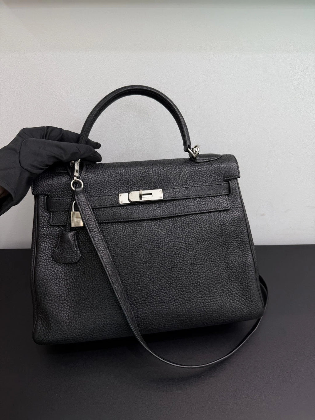 Authentic Hermes Kelly 32 Togo Tote Top Handle Crossbody Bag Black SHD