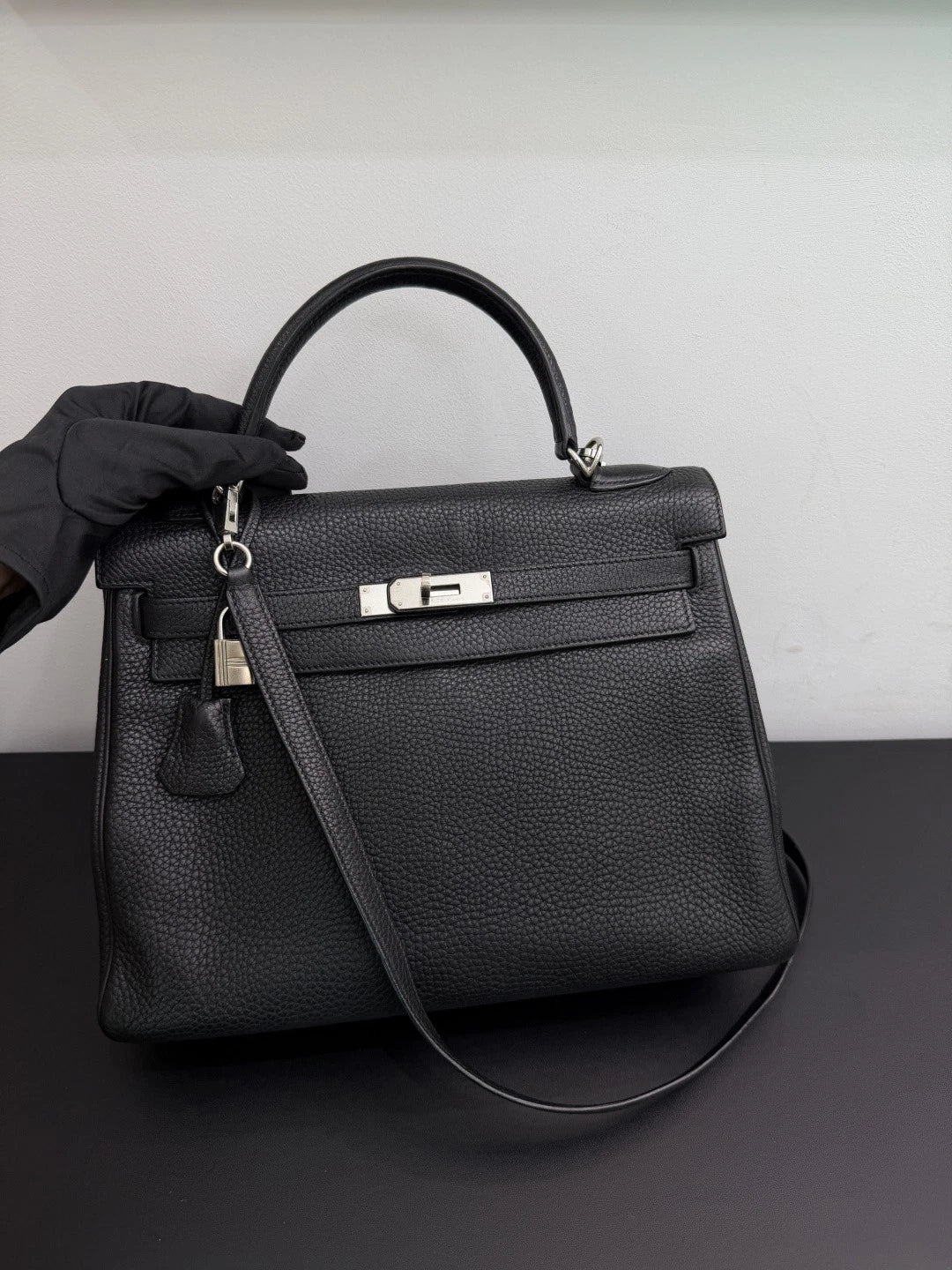 Authentic Hermes Kelly 32 Togo Tote Top Handle Crossbody Bag Black SHD