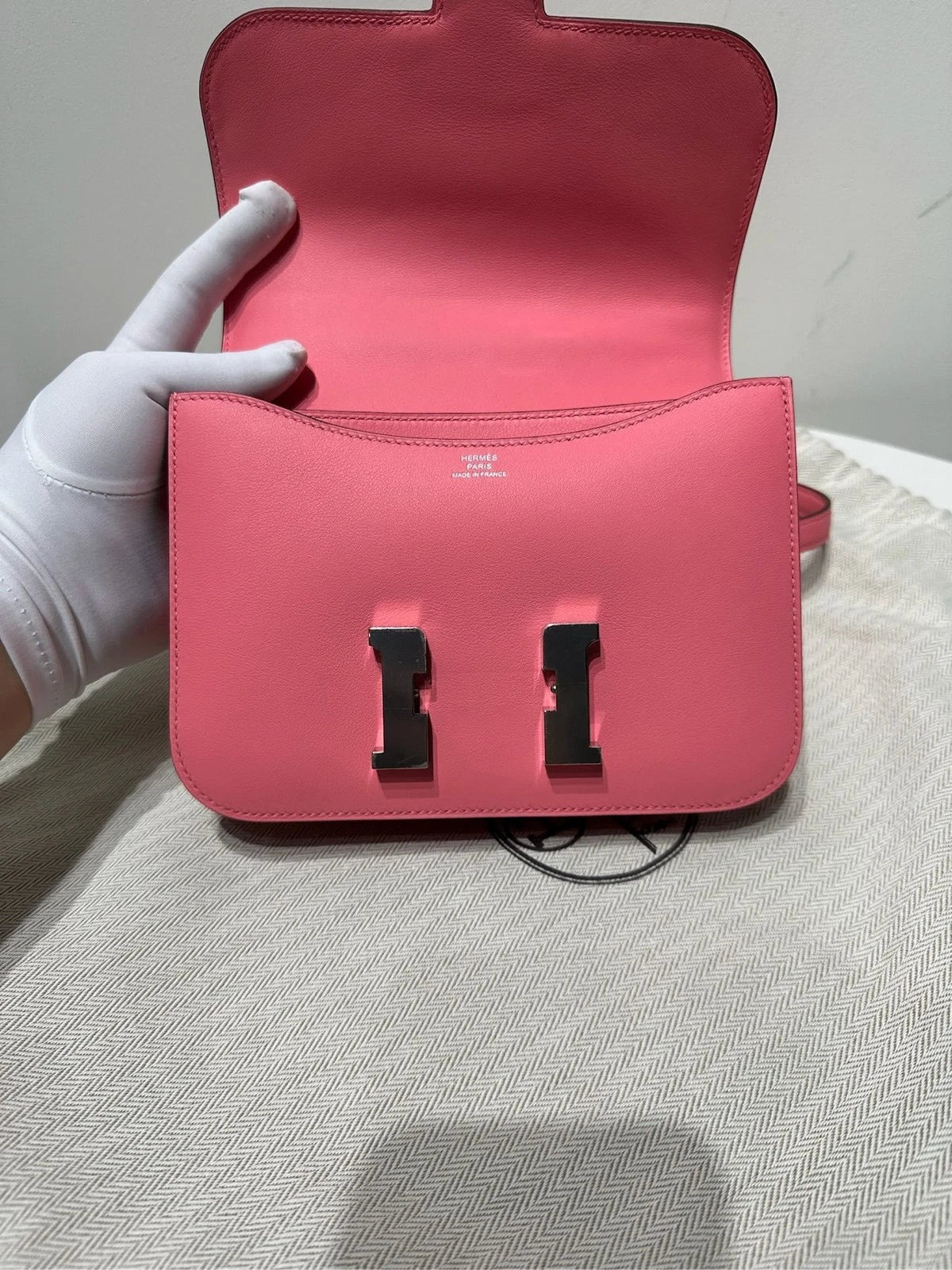 Hermes Constance 19 Pink Swift Leather Crossbody Bag For Women