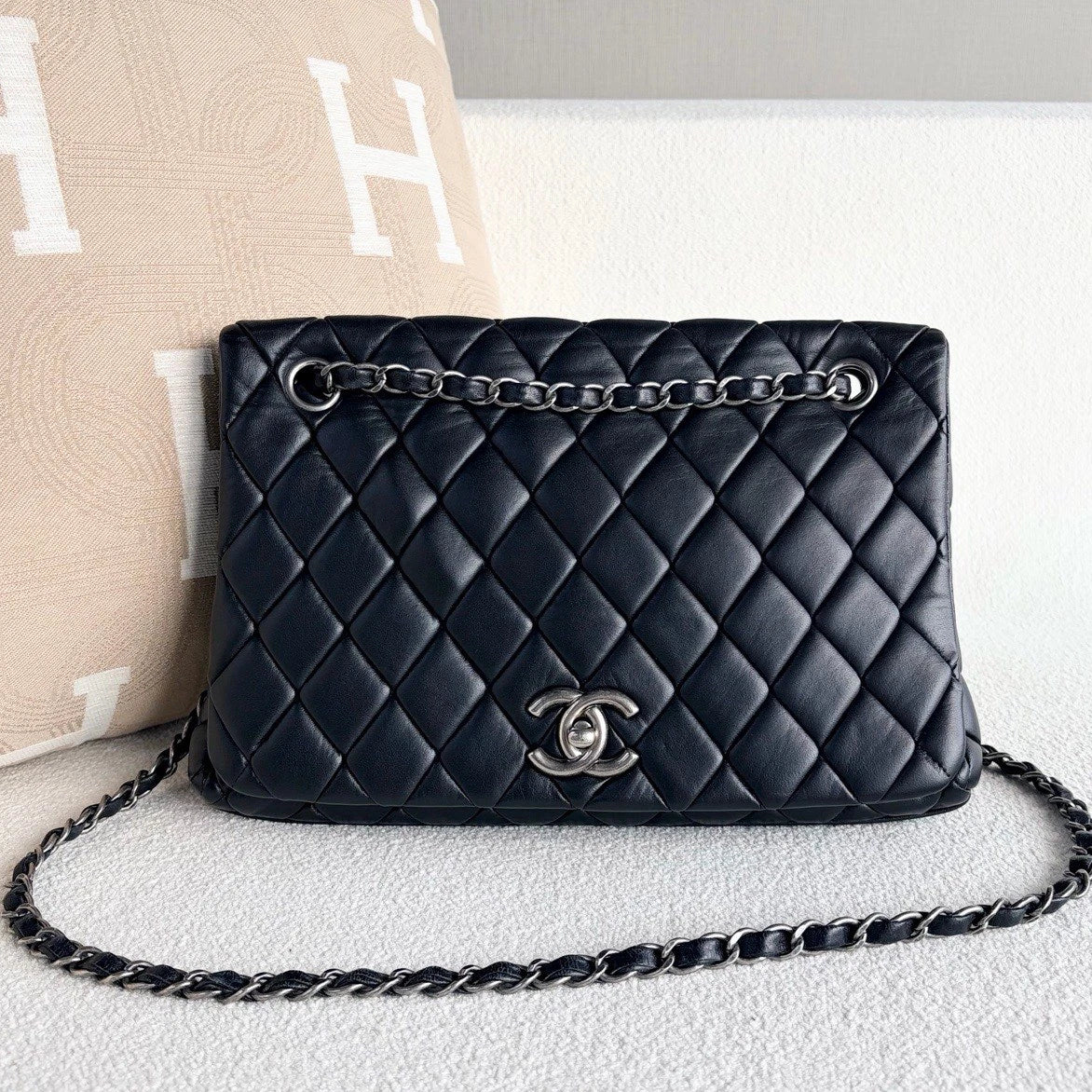Chanel Classic Flap Chain Lambskin Shoulder Crossbody Black Silver Women