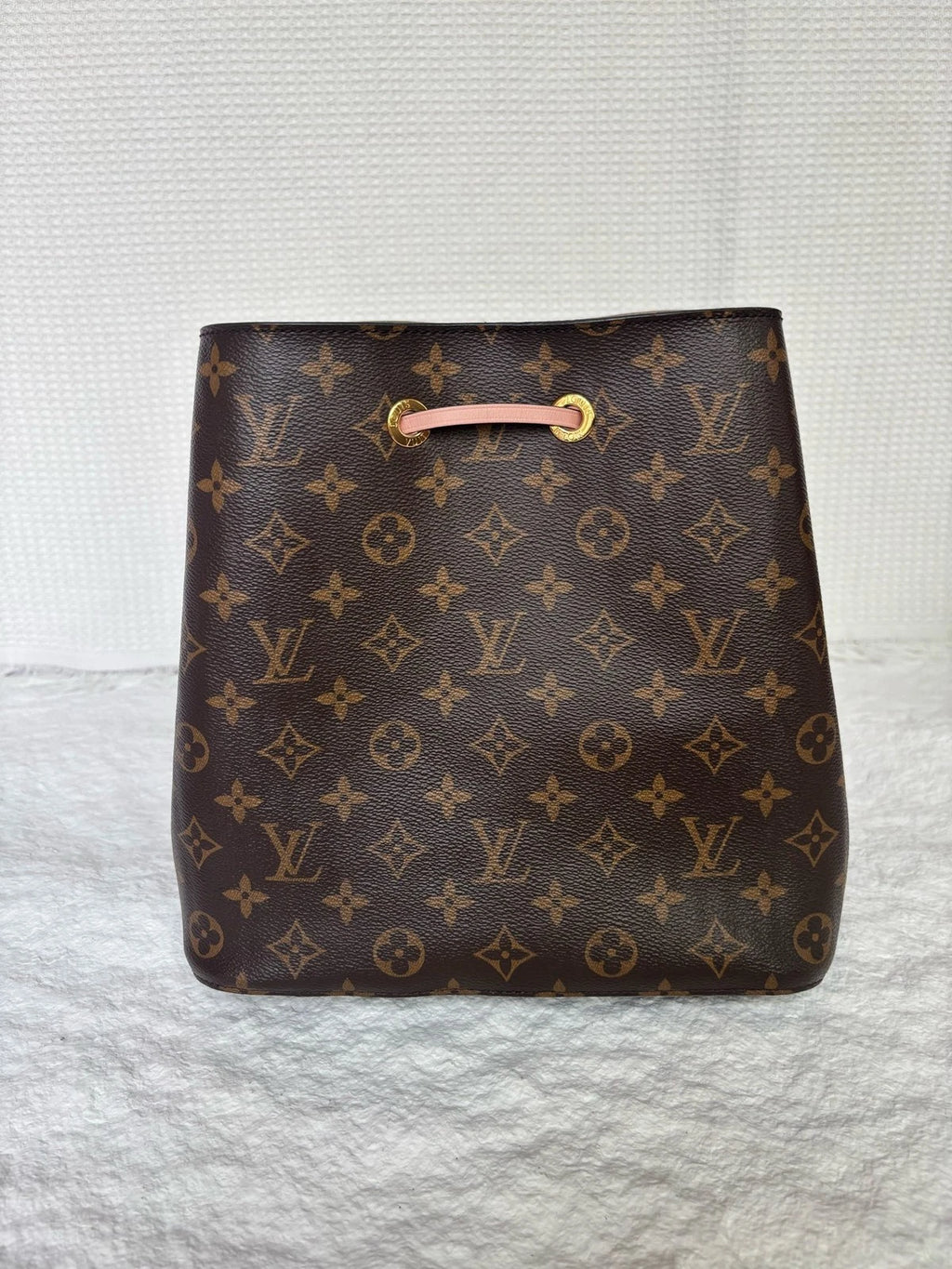 Louis Vuitton Women's Canvas Bucket Bag