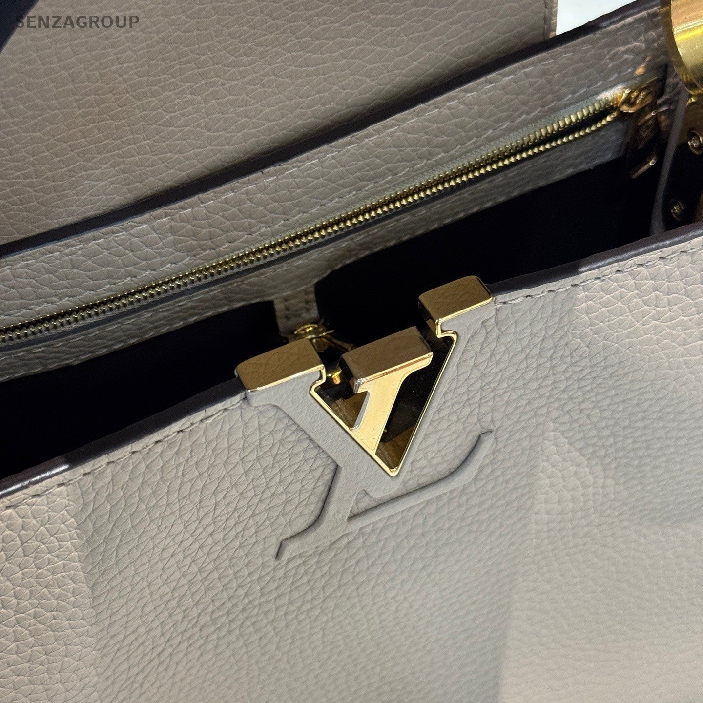 Louis Vuitton cap MM Top Handle Bag Gray Women