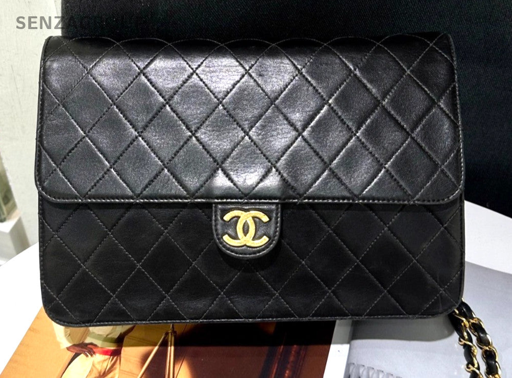CHANEL Classic Flap Diamond pattern Vintage Shoulder bag Crossbody