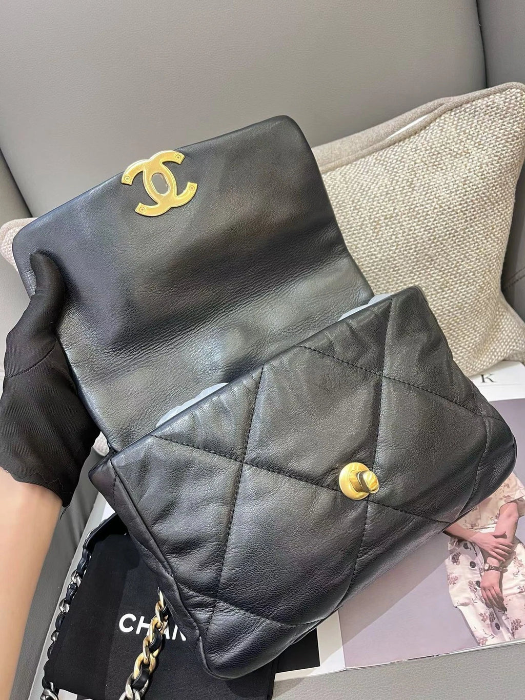 Chanel 19Bag PM Lambskin Chain Top Handle Crossbody Black Gold Women Classic