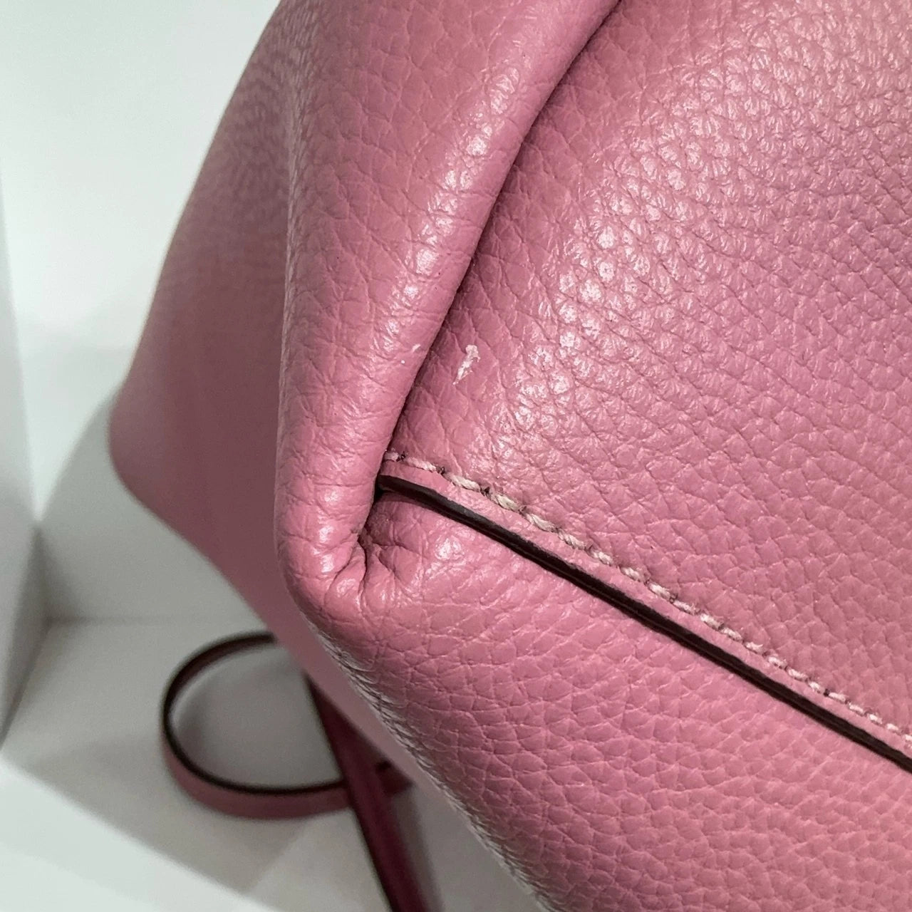Coach Pink Leather Large Tote Shoulder Handbag for Women