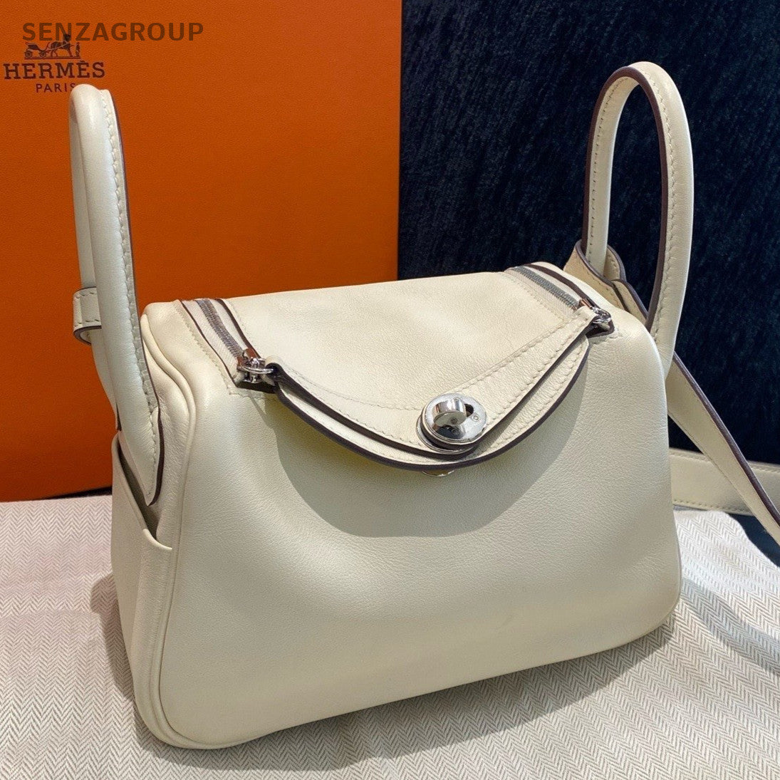 Hermes Lindy Mini Top Handle Bag Shoulder Bag White Silver Women Classic Fashion