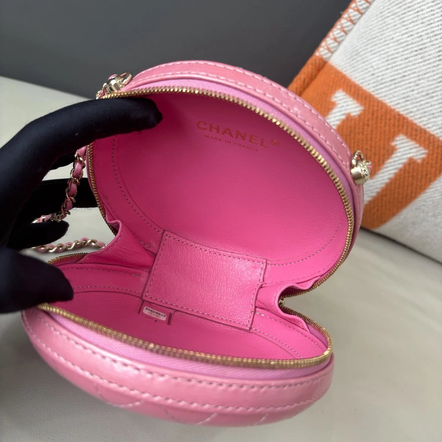Chanel Diamond Chain Round Bag Crossbody Pink Gold Used Women Classic