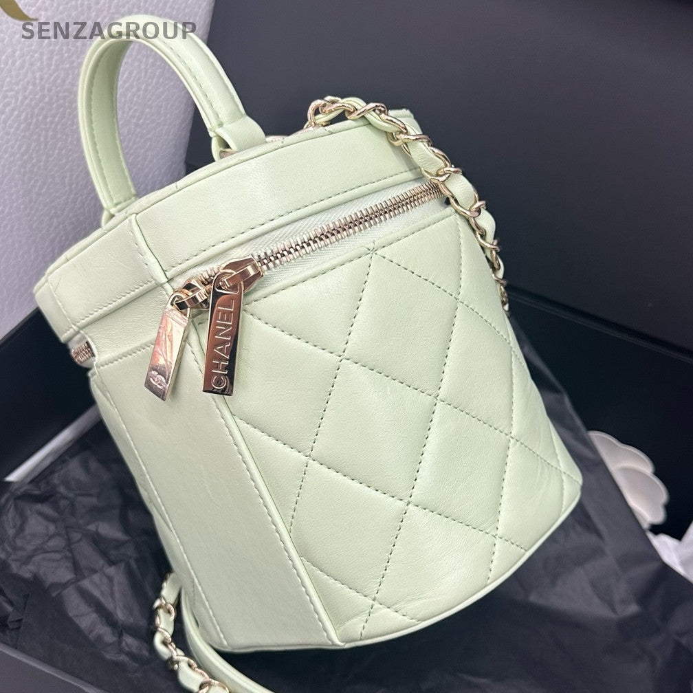 Chanel Trendy CC Lambskin Cosmetic Chain Shoulder Bag Green Gold Hardware