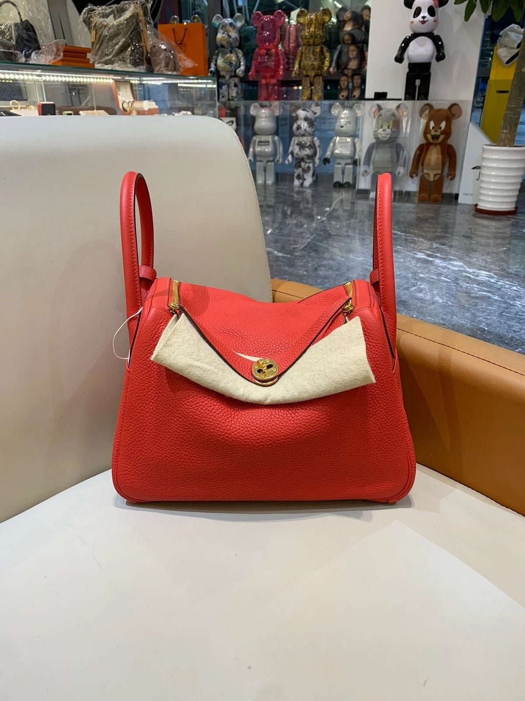 Hermes Lindy30 TC Leather Red Gold Hardware Bag For Women