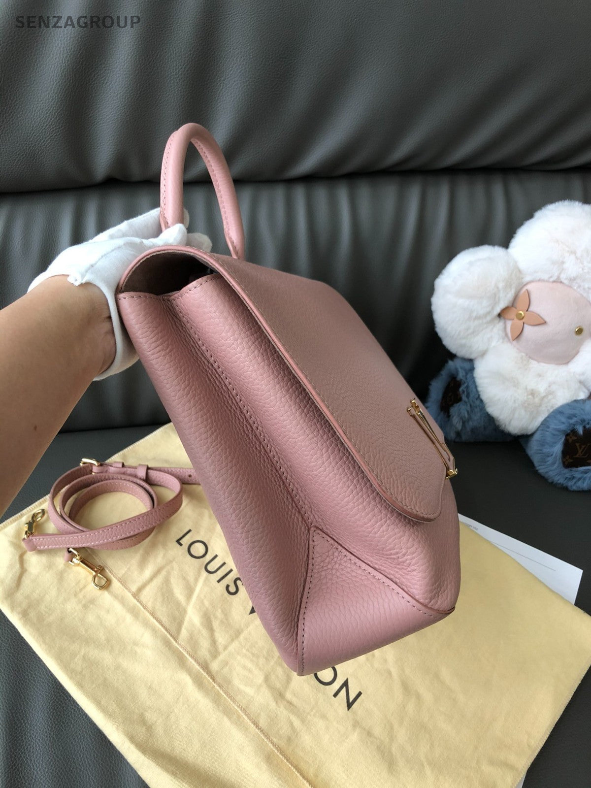 Louis Vuitton Volta Top Handle 2way Shoulder Handbag Sakura Pink Women