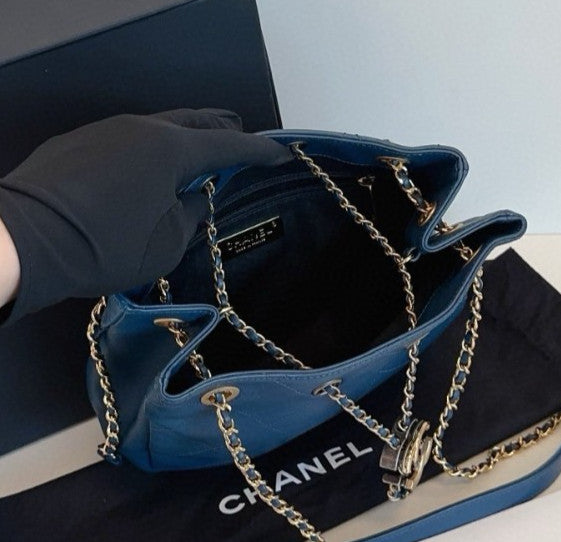 Chanel Calfskin Diamond Chain Shoulder Bag Blue Gold Used Women Classic Fashion