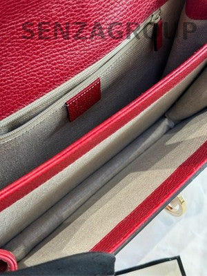 Gucci Red Accordion Chain Shoulder Bag with Gold Hardware - Classic & Stylish