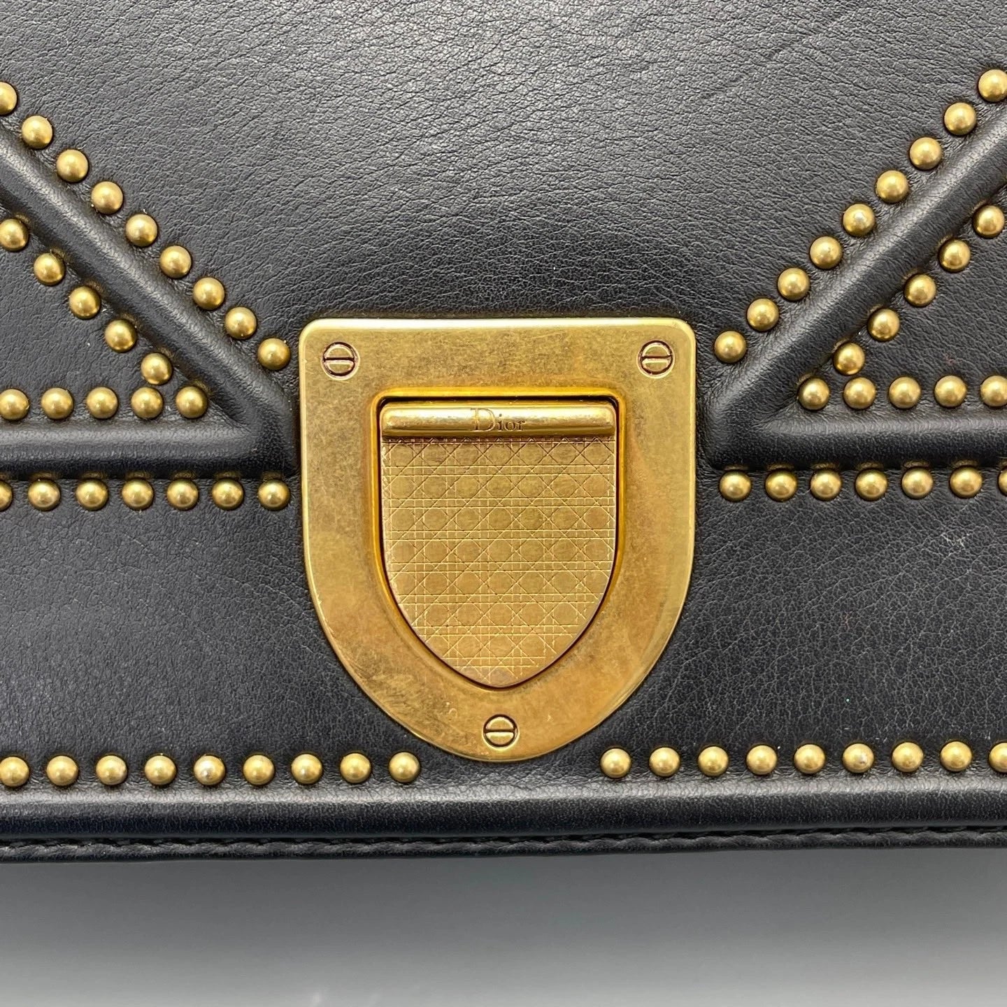 Christian Dior Diorama MM Chain Shoulder Bag Black Gold Hardware Women