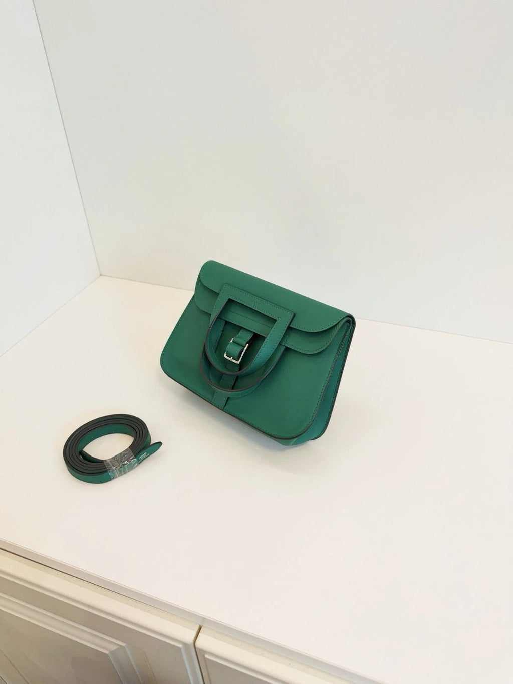 Hermès Halzan Mini Swift Calfskin Crossbody Bag Vert Bambou Green