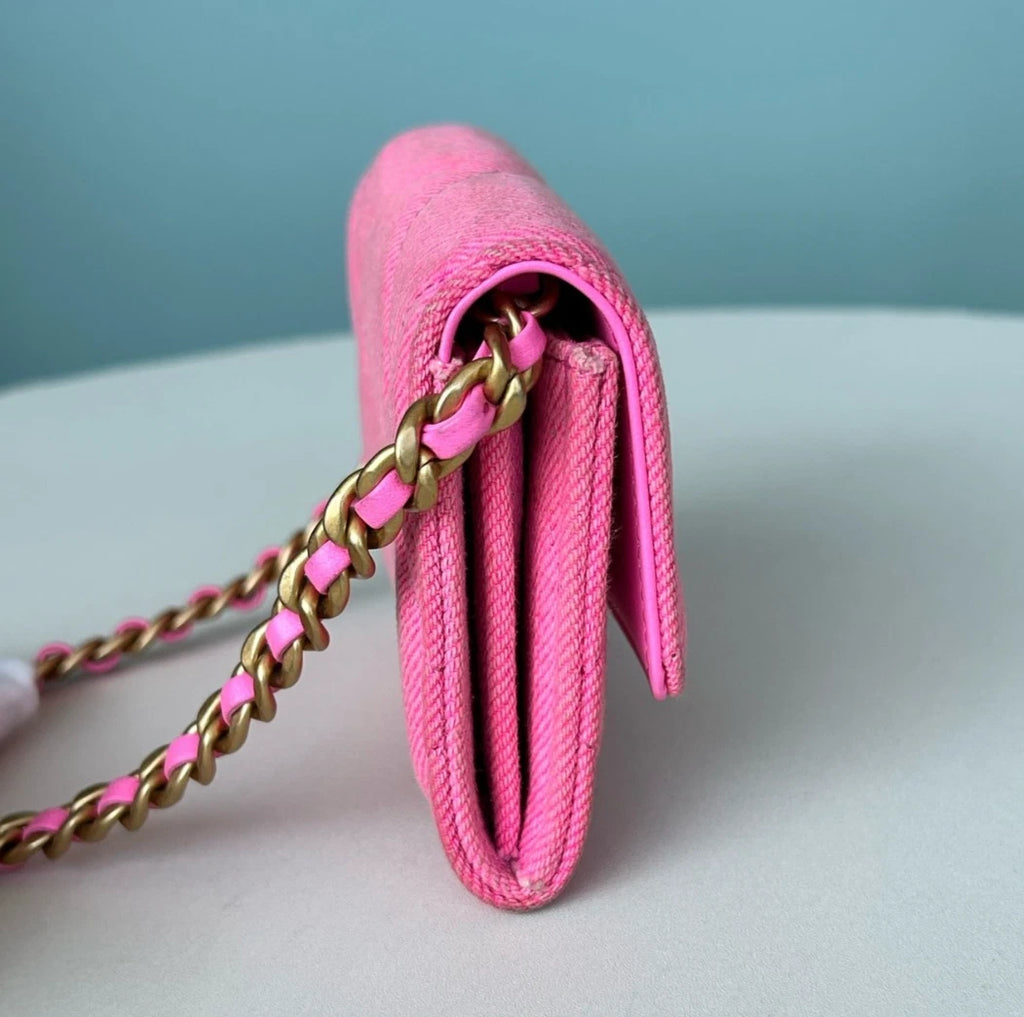 Chanel Denim Mini Chain Crossbody Bag Pink Women Fashion