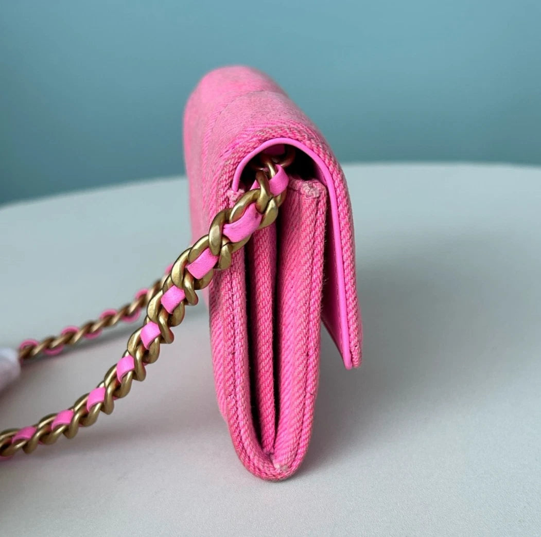 Chanel Denim Mini Chain Crossbody Bag Pink Women Fashion