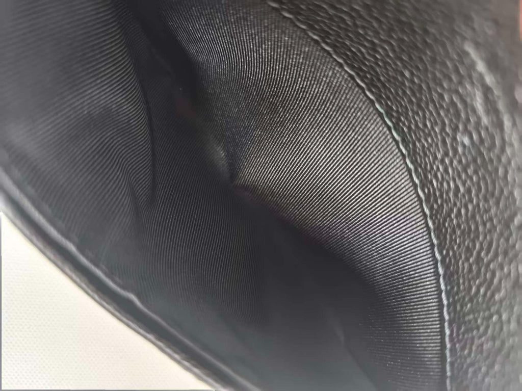 SJ0001（u）Louis Vuitton vcoated canvas  black Pallas Clutch
