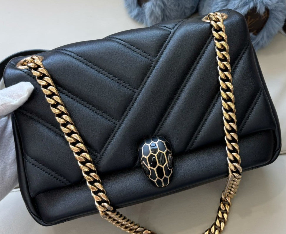 Bvlgari Classic Serpenti Head Chain Shoulder bag  Almost Brand NEW Black Gold