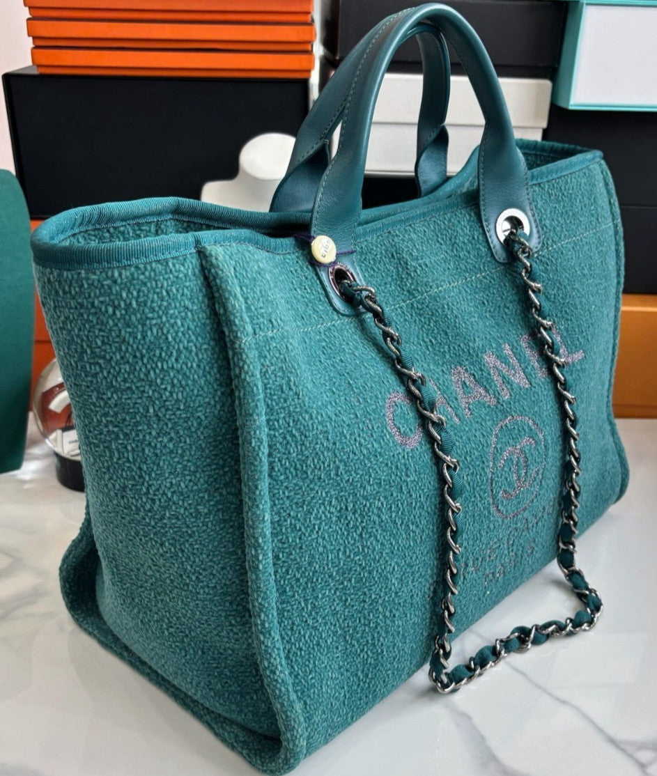 Chanel Beach Tote Top Handle Shoulder Bag Green Women Classic