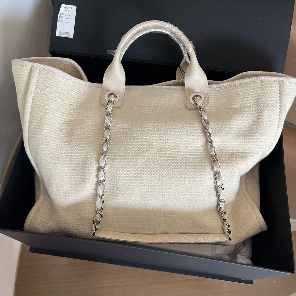 Chanel Canvas Tote Shoulder Bag Shoulder Bag White Women Classic