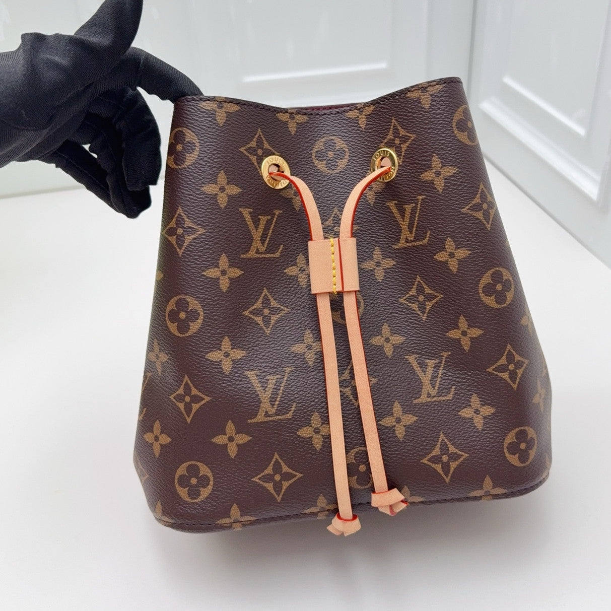 Louis Vuitton Monogram NeoNoe BB Bucket Bag - Women's Classic Handbag