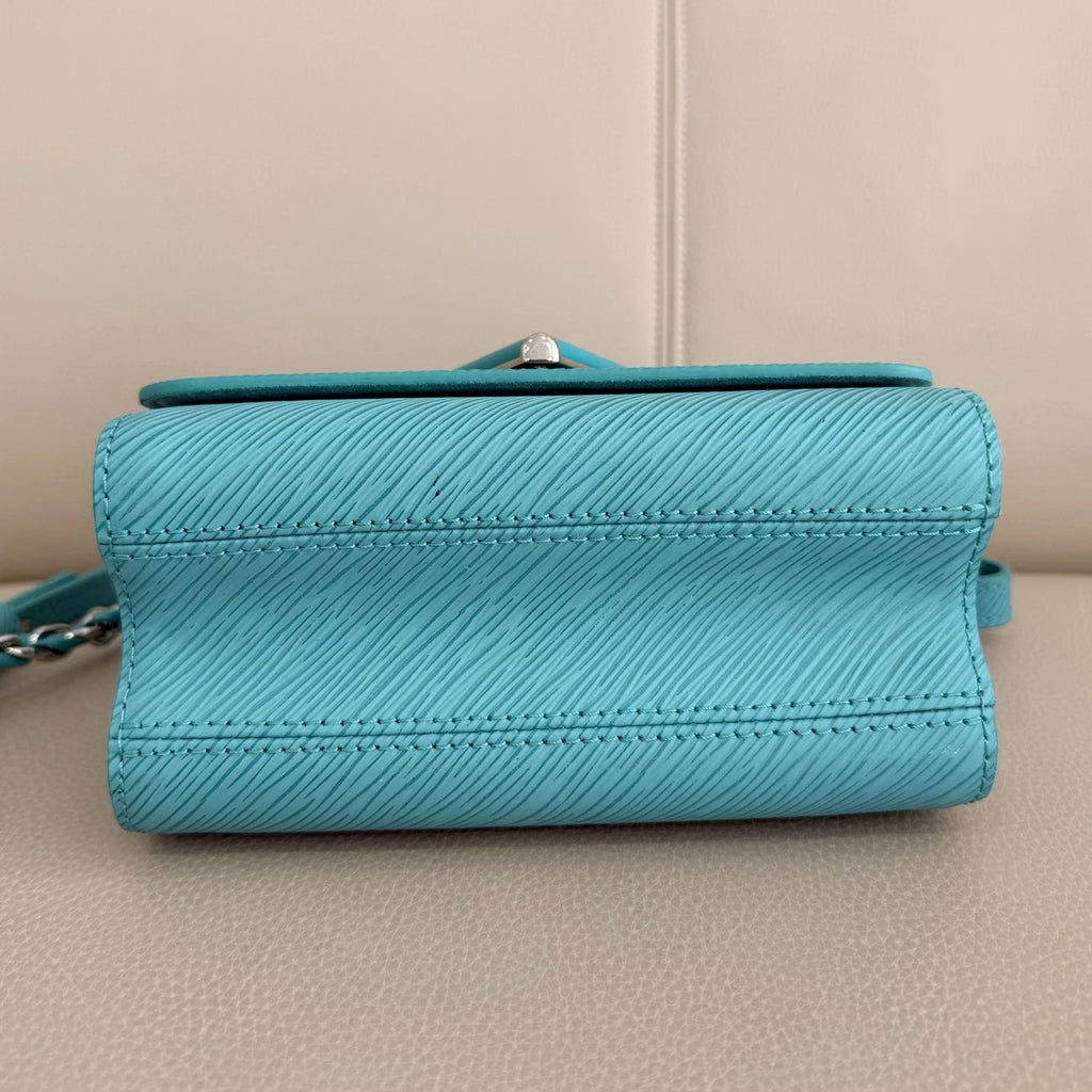 Authentic Louis Vuitton Twist Small Green Calfskin Shoulder Bag For Women