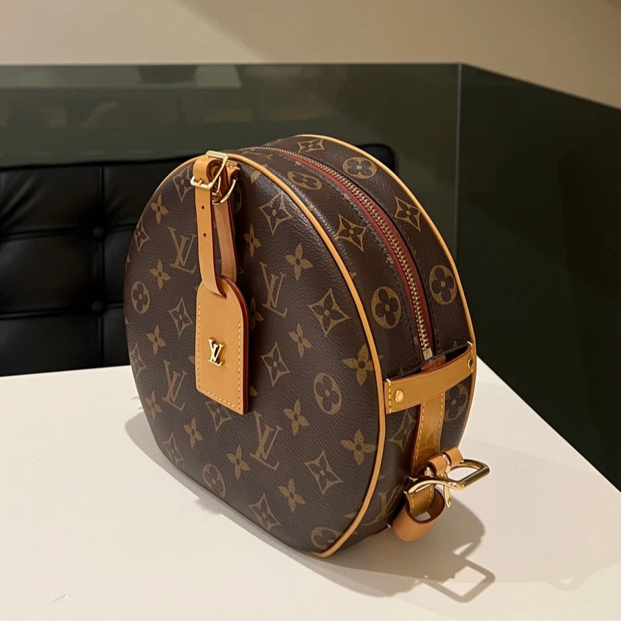 Louis Vuitton Boite Chapeau Souple Monogram Canvas Large Soft Round Bag