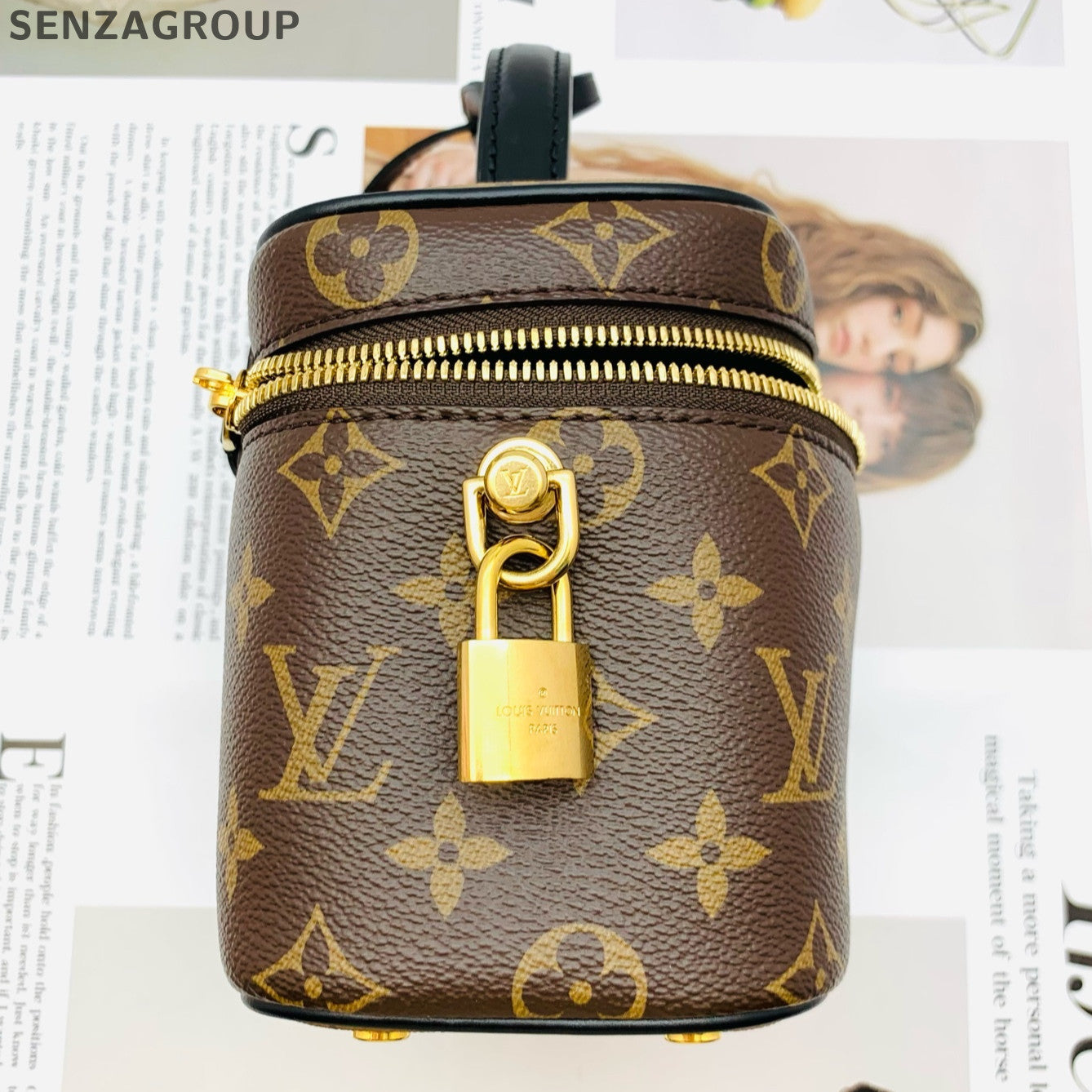 Louis Vuitton Monogram Cosmetic Pouch Chain Shoulder Bag Women's Classic