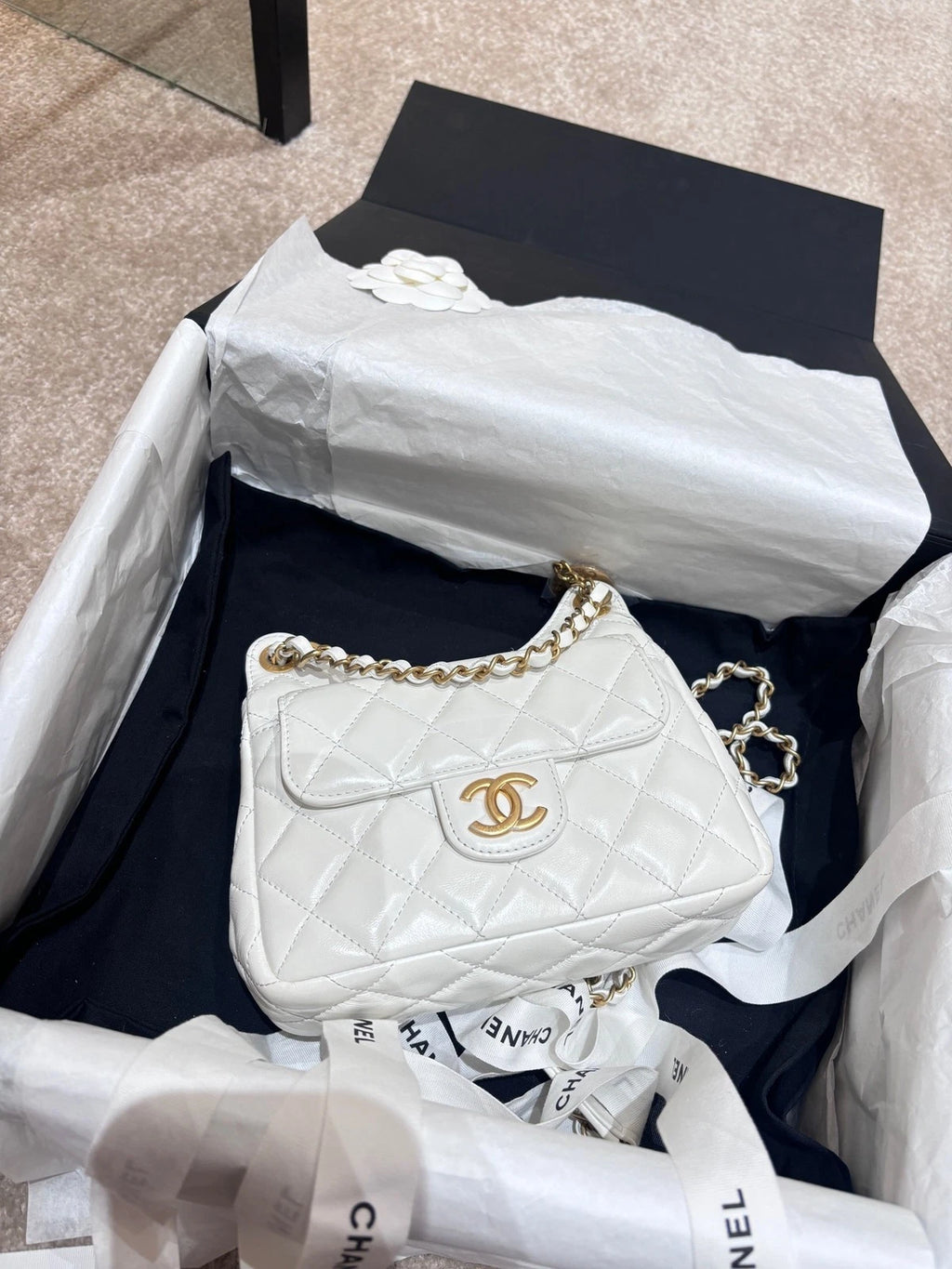 CHANEL White Oil Wax Leather Small Handbag For Women