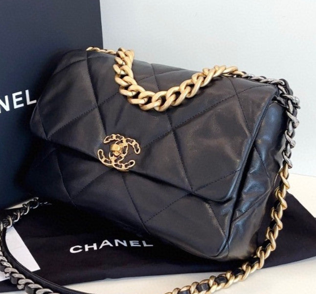 Chanel 19Bag MM Chain Top Handle Shoulder Bag Black Gold Women Classic Fashion