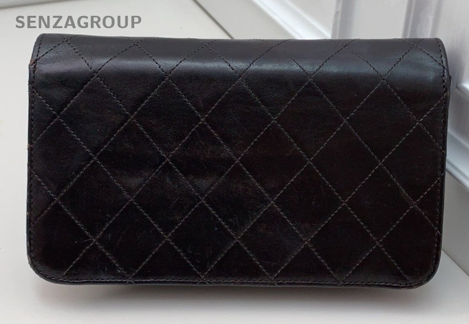 Chanel WOC Diamond Pattern Chain Shoulder Bag Crossbody Black Gold Women Classic