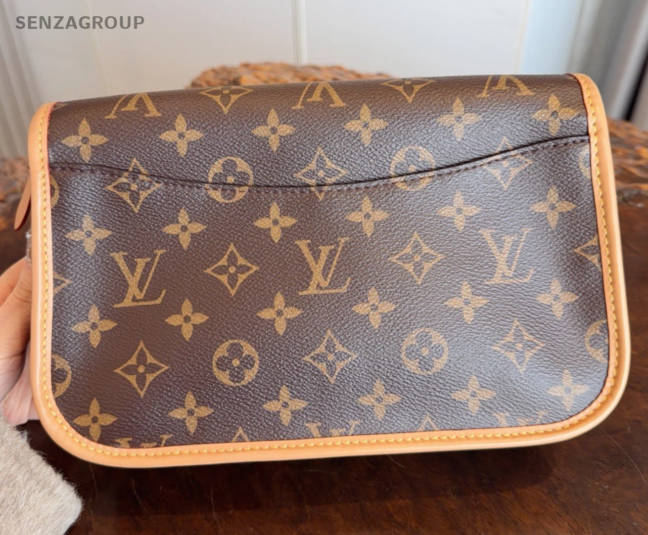 Louis Vuitton Diane Monogram Canvas Shoulder Bag Crossbody Brown Gold Women